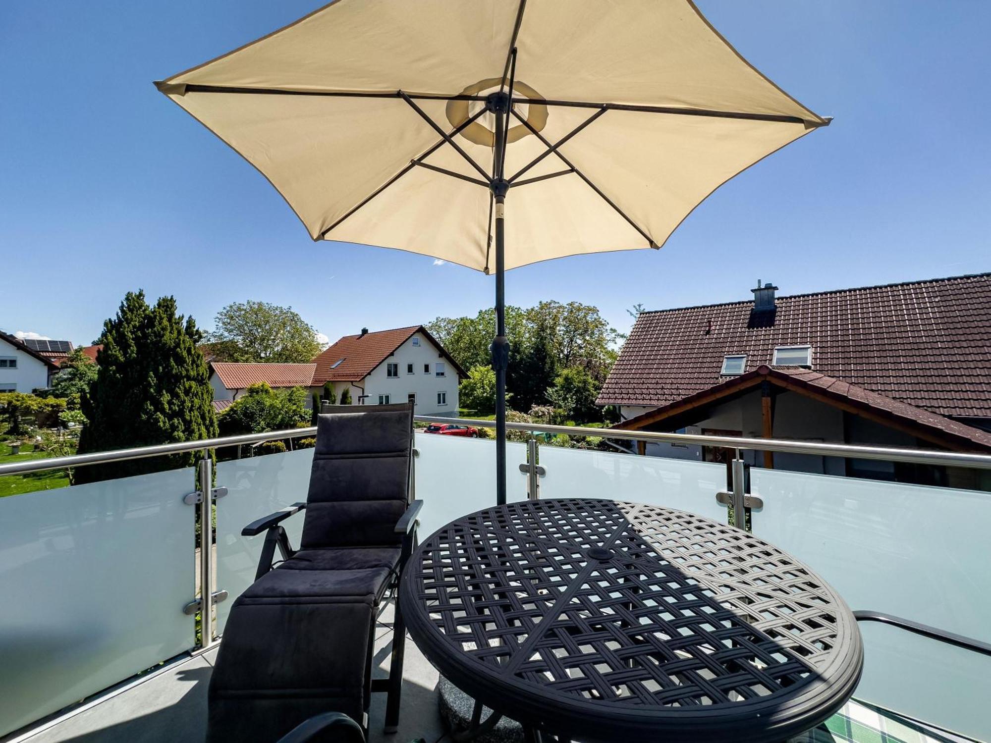 Haus Sohl 1 Apartment Friedrichshafen Bagian luar foto